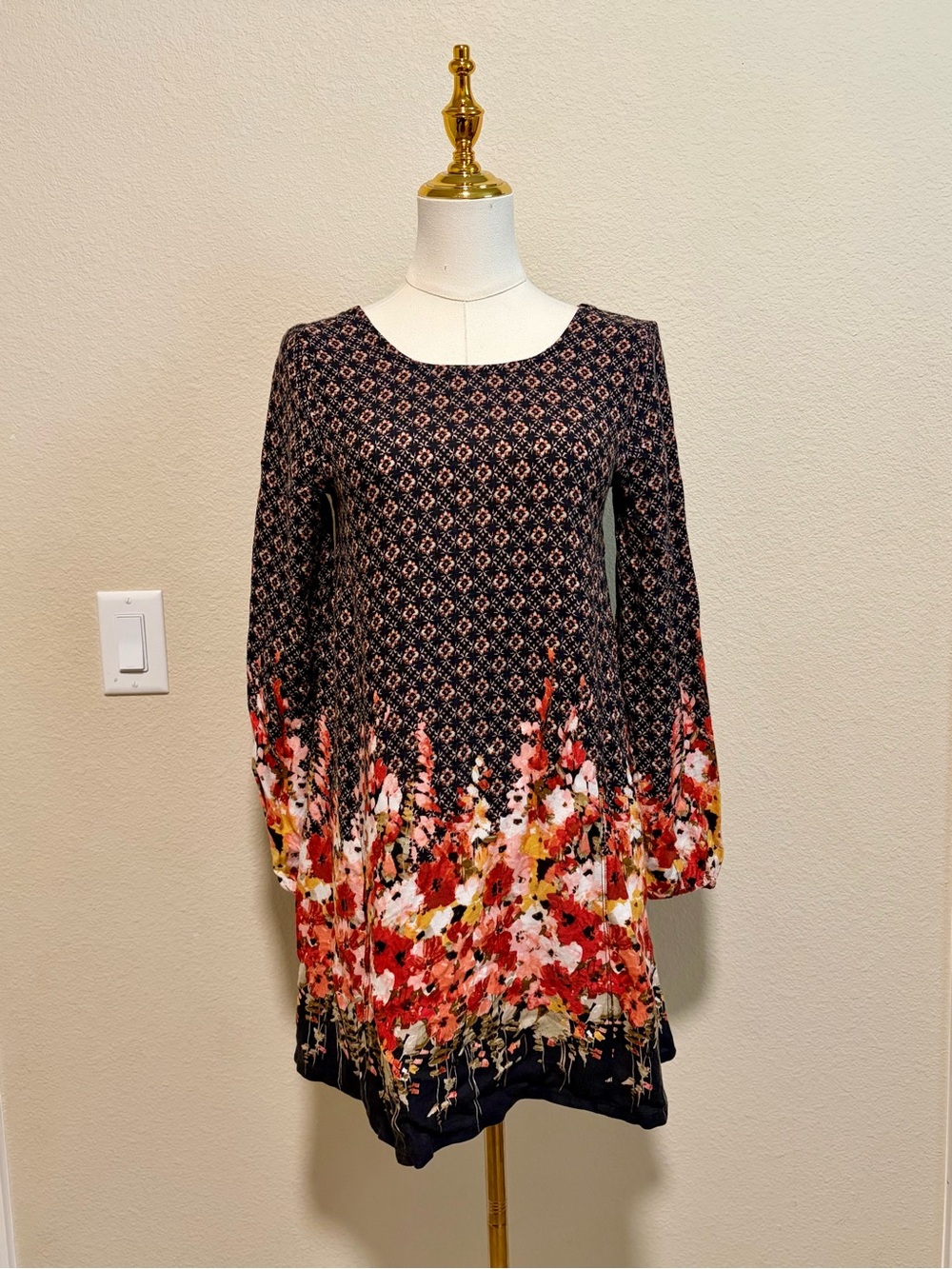 Abercrombie & Fitch Navy Black Floral Border Swing Dress